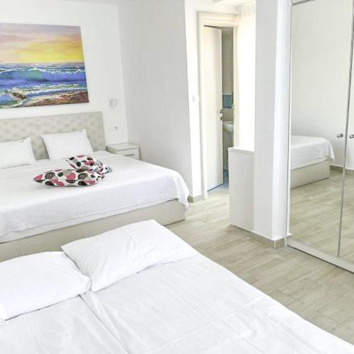 Angelina Hotel Ormos Panagias Bagian luar foto