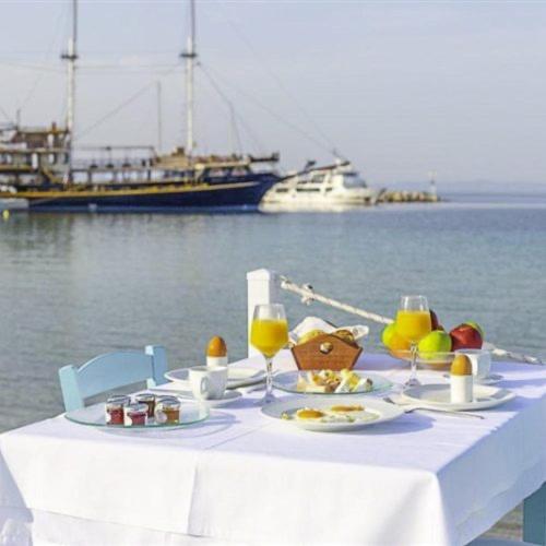 Angelina Hotel Ormos Panagias Bagian luar foto