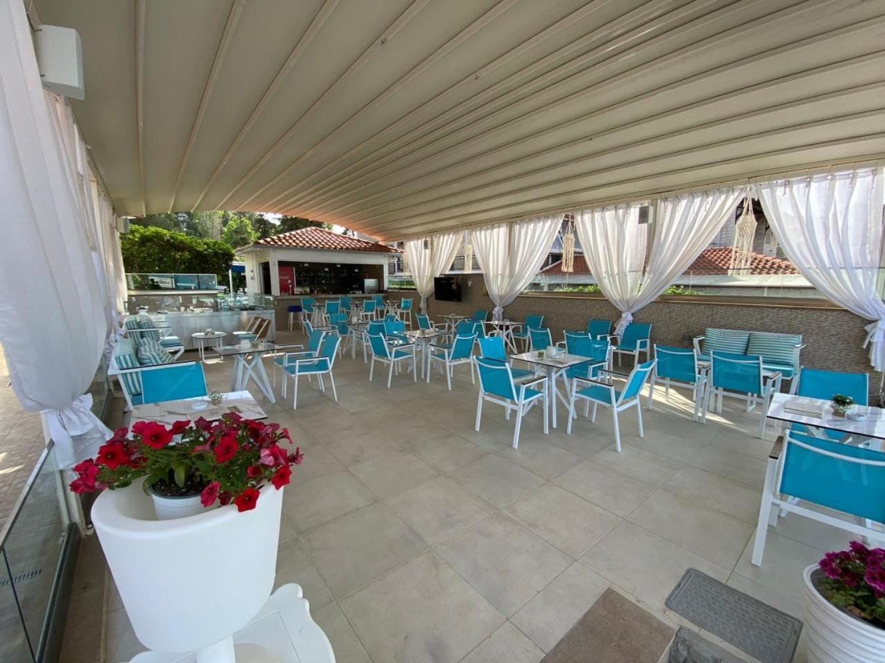 Angelina Hotel Ormos Panagias Bagian luar foto