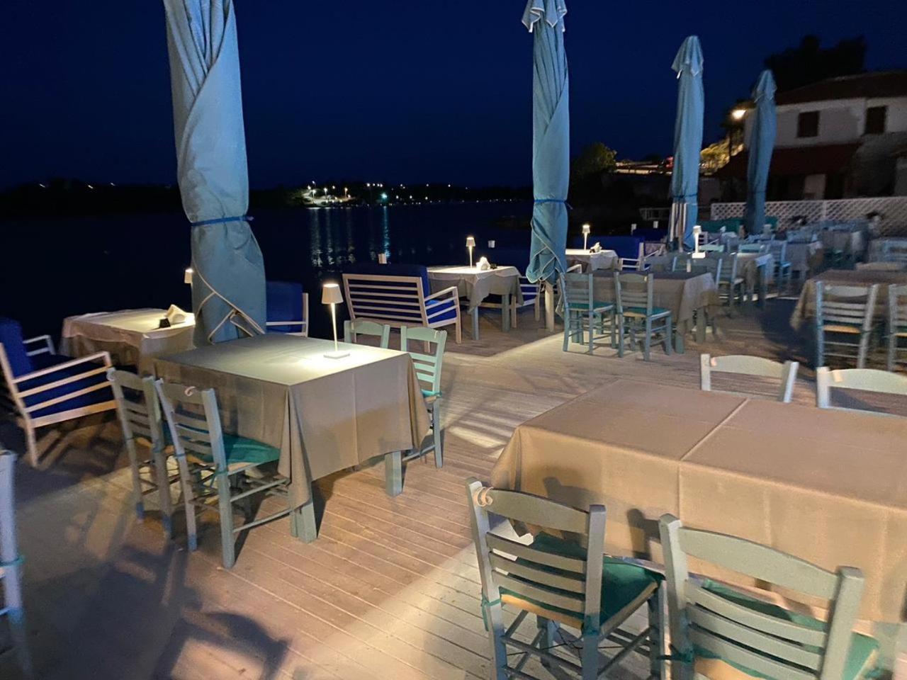Angelina Hotel Ormos Panagias Bagian luar foto