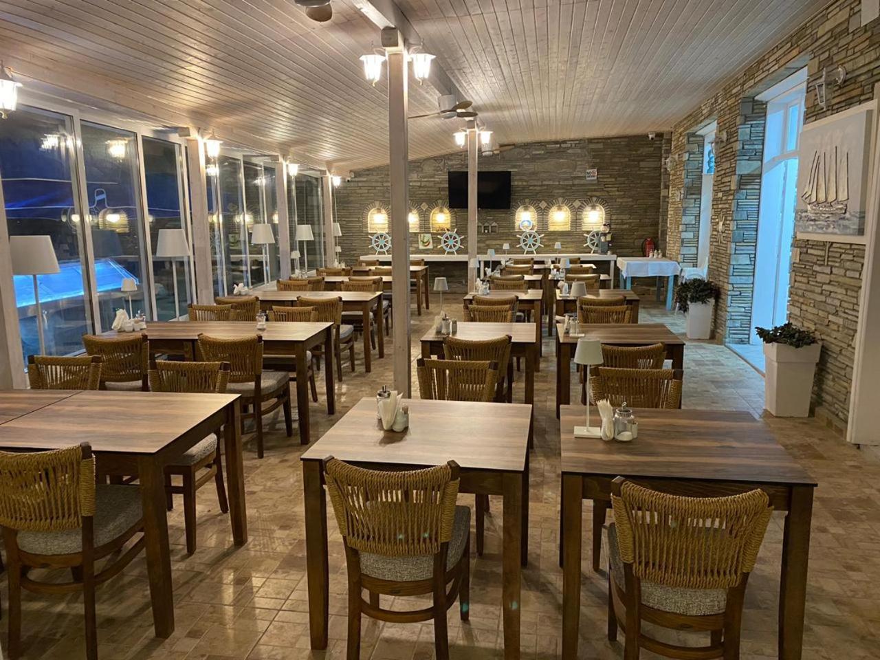 Angelina Hotel Ormos Panagias Bagian luar foto