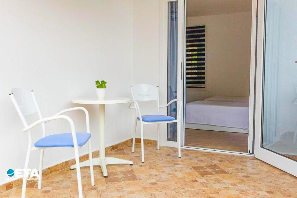 Angelina Hotel Ormos Panagias Bagian luar foto